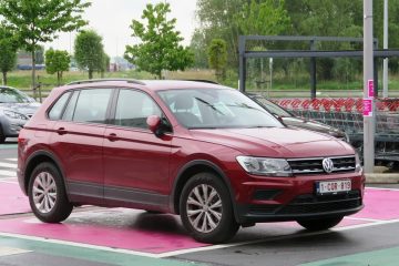 Volkswagen restarts doing business in Iran