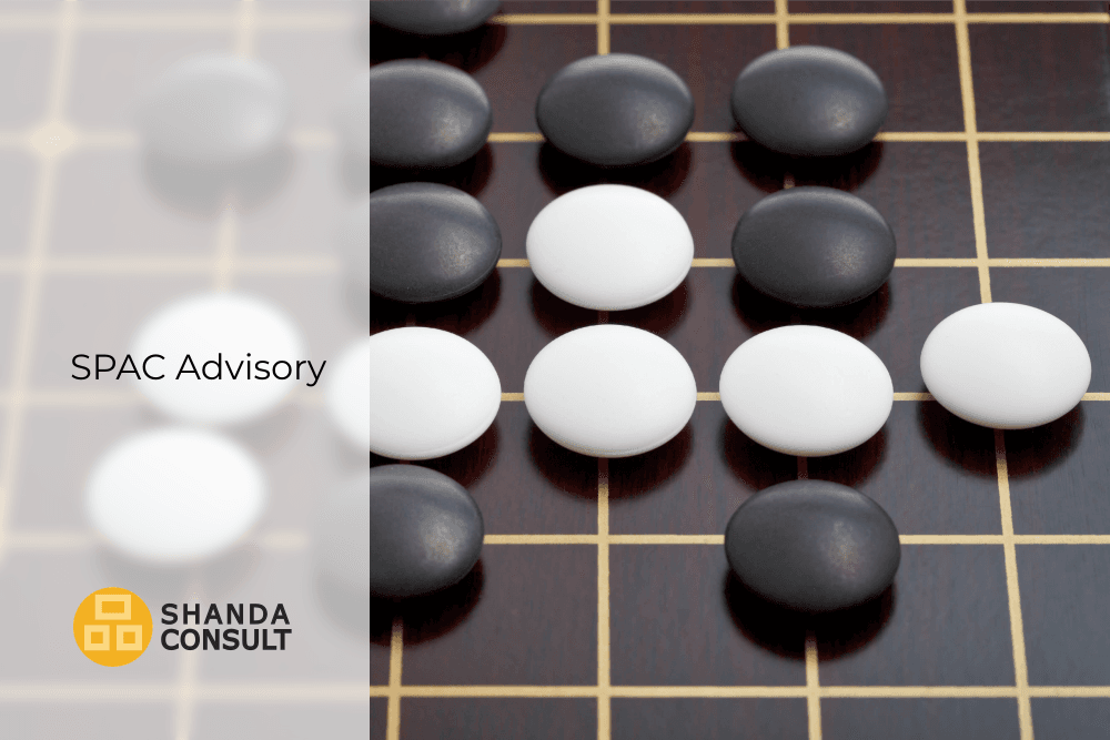 A complex formation of Go stones on a board symbolizing the technical coordination required for SPAC advisory and capital market listings.